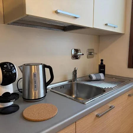 Smart Business&travel Flat - Free Private Parking Castel San Pietro Terme