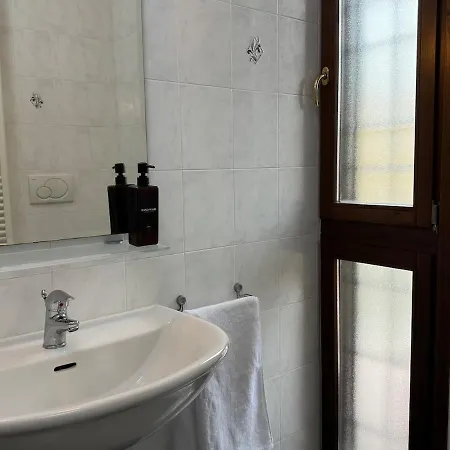Smart Business&travel Flat - Free Private Parking Apartamento